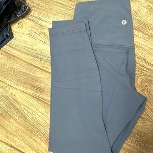 LULULEMON Align size 8 legging